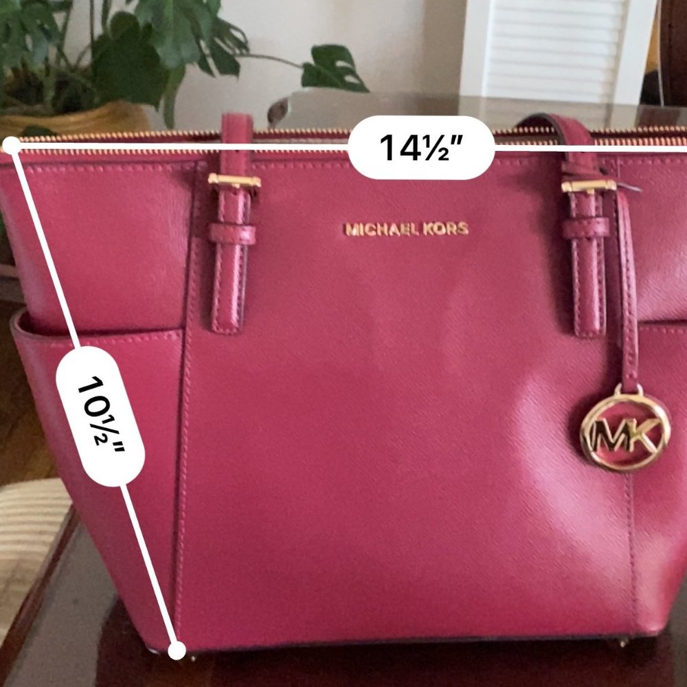 Michael Kors Signature Jet Set East West Top Zip Tote Red Leather Purse NWOT - Picture 5 of 8